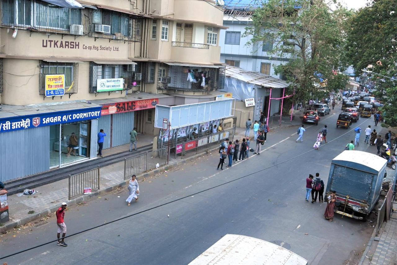 Sagar Dormitory Andheri - Nearest To Andheri Railway Station West Mumbai Exterior foto